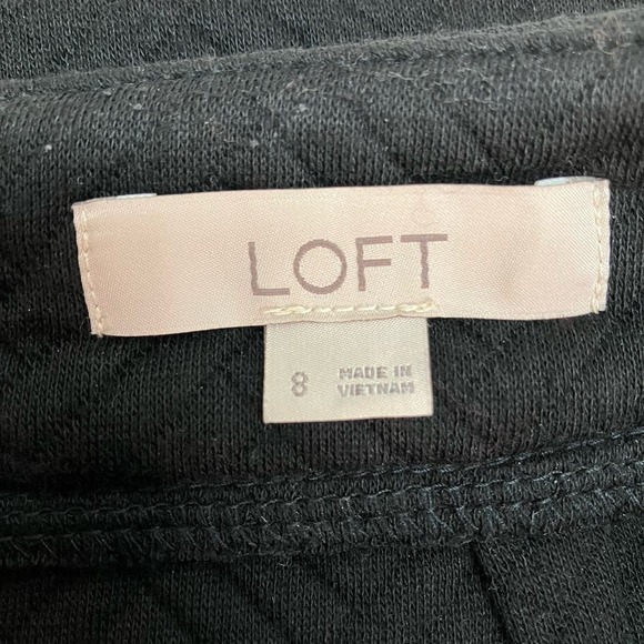 Ann Taylor LOFT Womens Black Quilted Herringbone Textured Mini Skirt‎ Size 8 - Picture 3 of 4